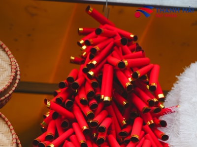 Dây pháo giả trang trí