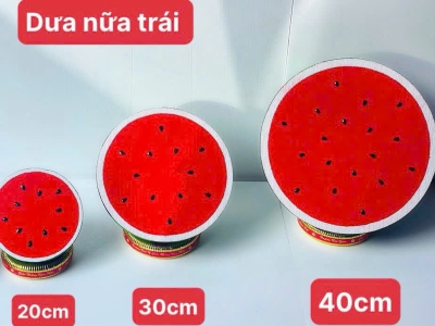 Dưa hấu nữa trái trang trí tết bằng xốp