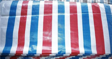 Bạt sọc công trình khu công nghiệp che phủ hàng hóa hiệu quả