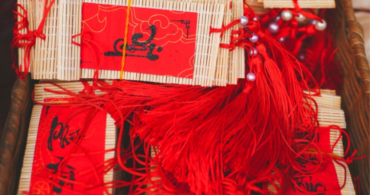 Combo phụ kiện trang trí Tết cho gia đình – Đầy đủ chỉ trong một bộ